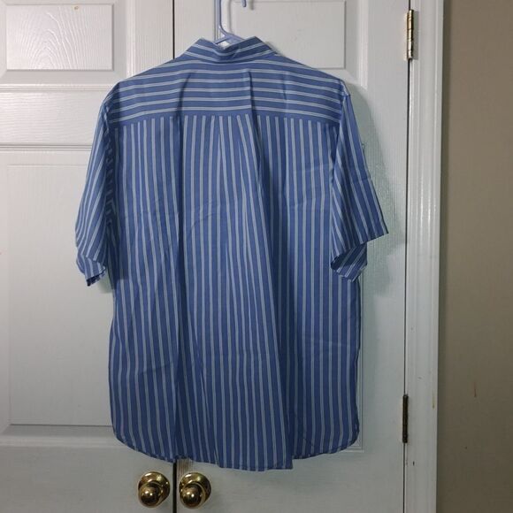 Arrow blue with white striped button down shirt Sz L - Picture 4 of 6